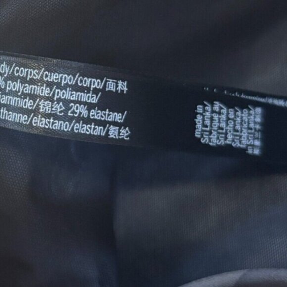 Victoria's Secret Sport Thong Bodysuit Womens Small Green Camo One Shoulder - Picture 4 of 5